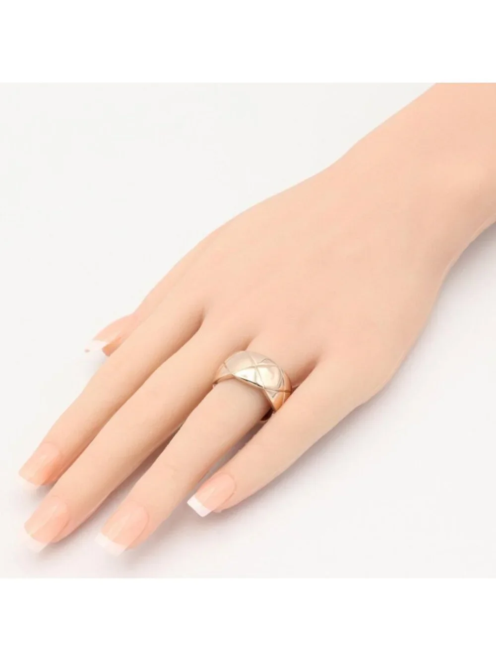 Chanel Ring Coco Crush Large 18k Pink Gold